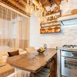 Mannas House 2